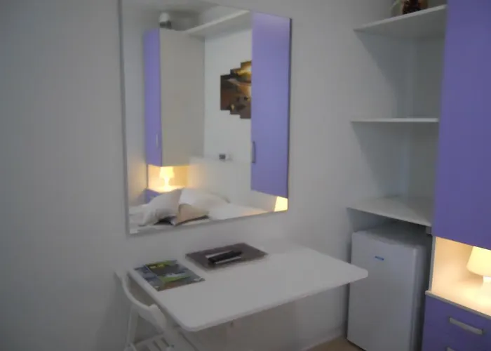 Flora Bed & Breakfast Peschiera del Garda