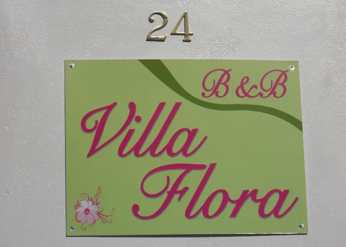 Flora Bed and Breakfast 3*